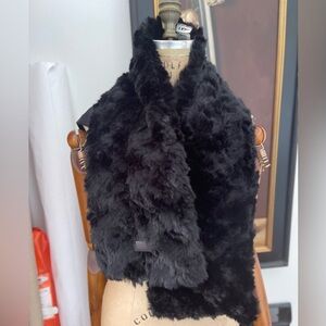 UGG Black Faux Fur Pull-Through Scarf